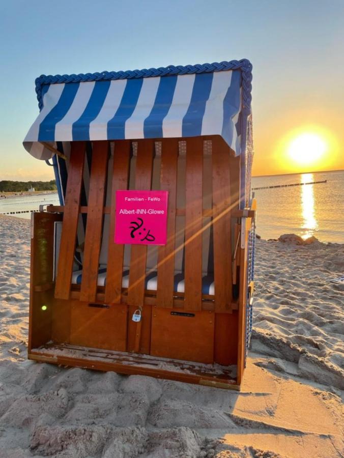 Albert-Inn-Glowe - Barrierefrei & 3 Schlafzimmer & Coworking & Strandkorb-Saisonal & Sauna Im Haus & Fahrraeder Zewnętrze zdjęcie